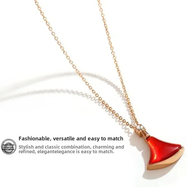 أنيقة قلادة المرأة المتخصصة بسيطة تنوعا سلسلة الترقوة بالجملة قلادة صغيرة تصميم الأزياء والمجوهرات الأنيقة