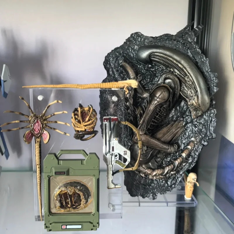 

NECA ALIEN Romulus Facehugger Ultimate Scorched Xenomorph и набор аксессуаров, экшн-фигурка, модель игрушки, подвижная шарнирная кукла