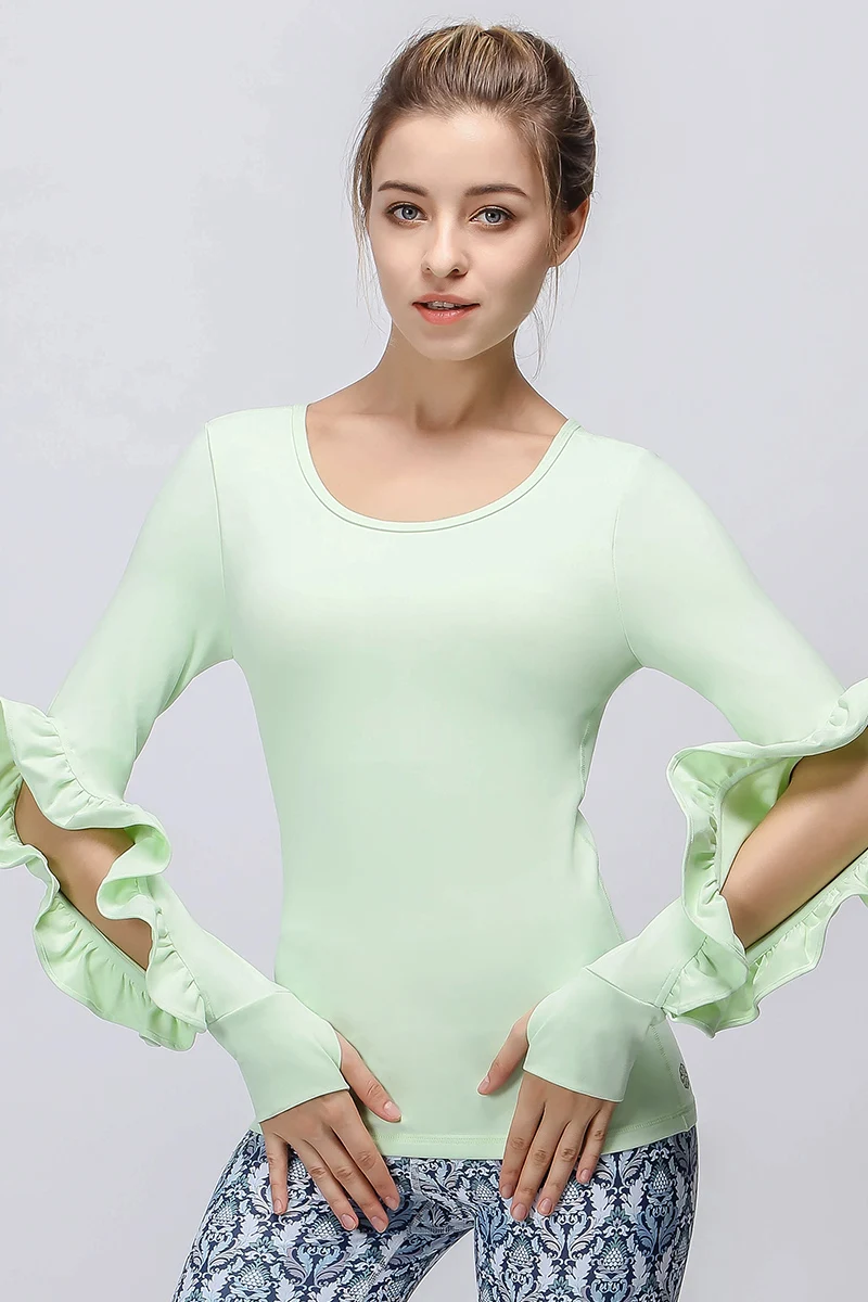 T-shirt sportiva da donna a maniche lunghe con finiture con volant. Traspirante e ad asciugatura rapida per allenamenti yoga, palestra o casual. Abbigliamento per tutte le stagioni5215