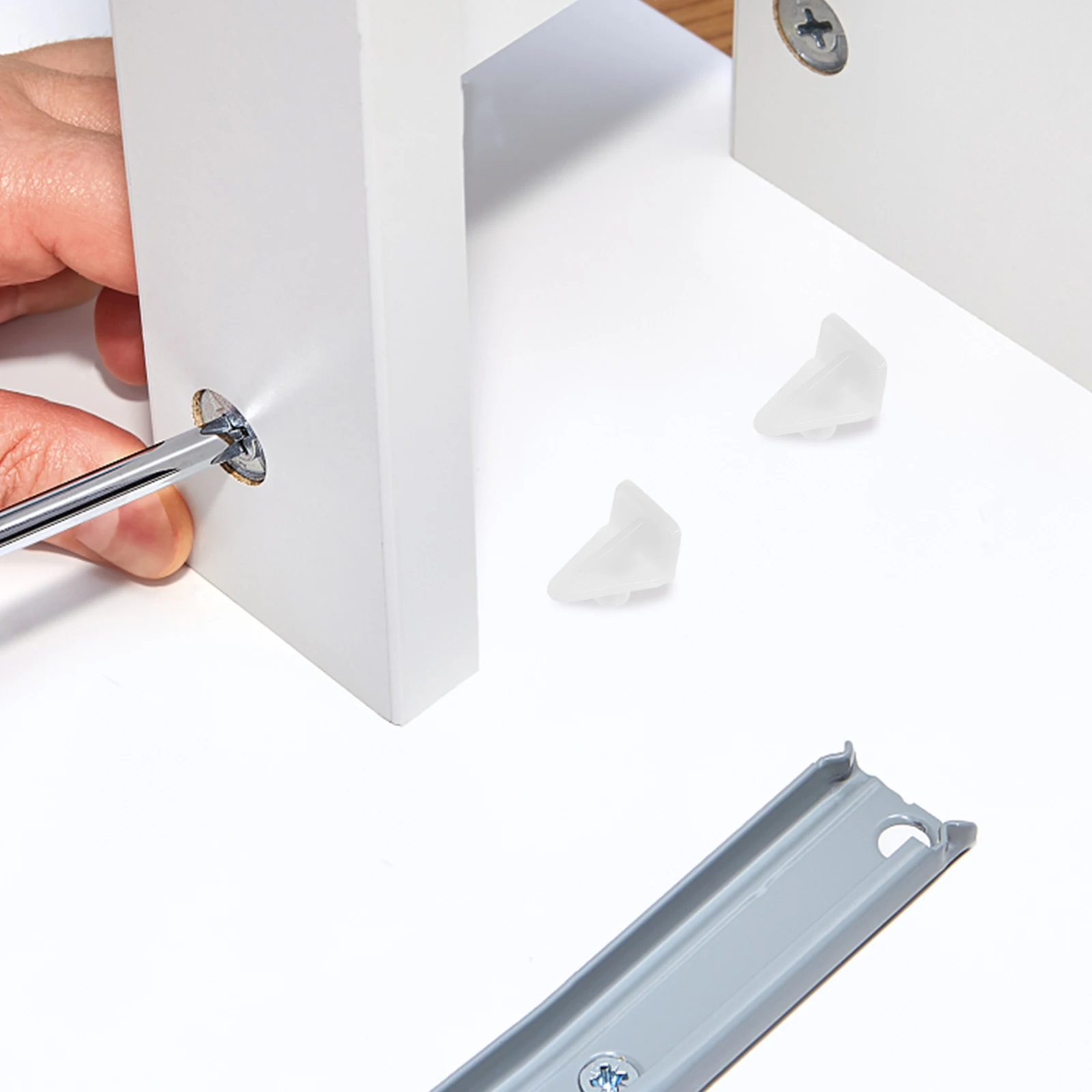 

100Pcs Cabinet Clips Sturdy Shelf Support Holders Adjustable Shelves No Tools Needed Smooth Nail Design White Shelf Pins Holders