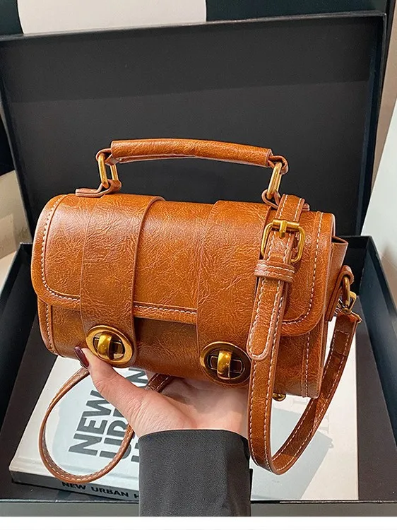 

2025 SS New Retro Pillow Bag for Women - Premium Soft Touch, Compact Crossbody Shoulder Bag for Casual Commute