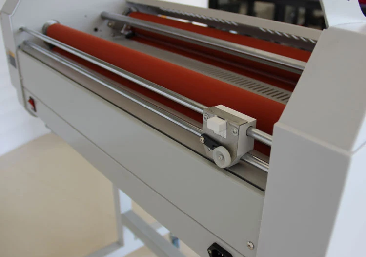 Рулонный ламинатор формата А1 650 мм