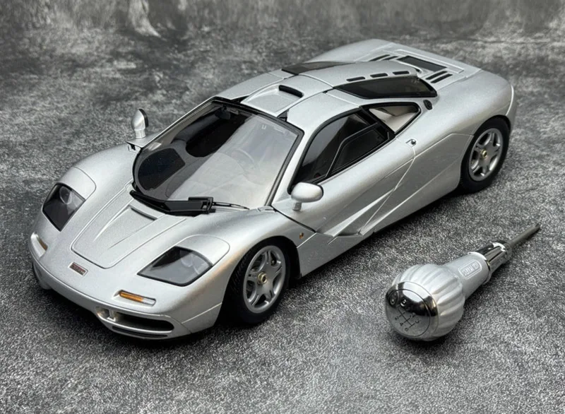 

1/18 New Arrival Special Price Diecast Metal British Luxury XP5 Supercar Model Furniture Display Collection Toys Children