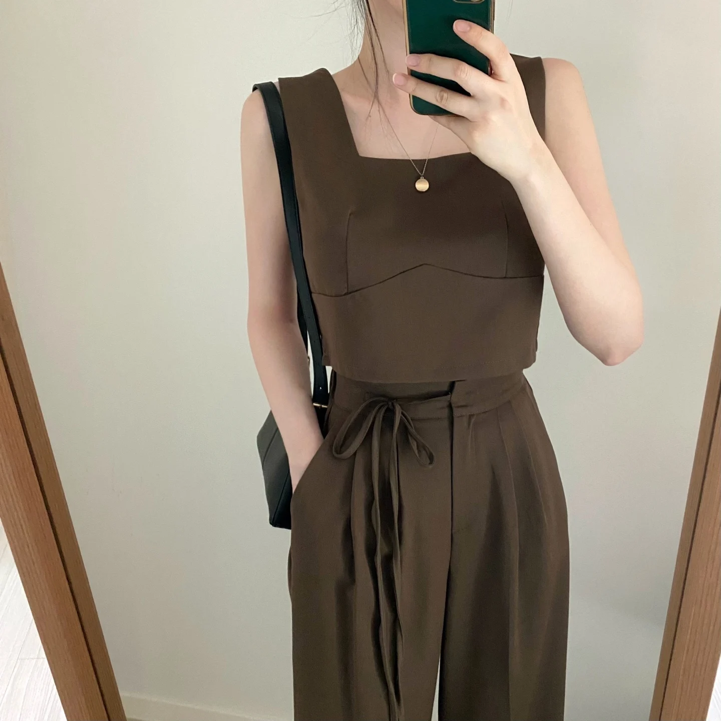 

Летний модный комплект: свободный укороченный жилет с квадратным вырезом и брюки на резинке с поясом, женский повседневный костюм-двойка на все сезоны