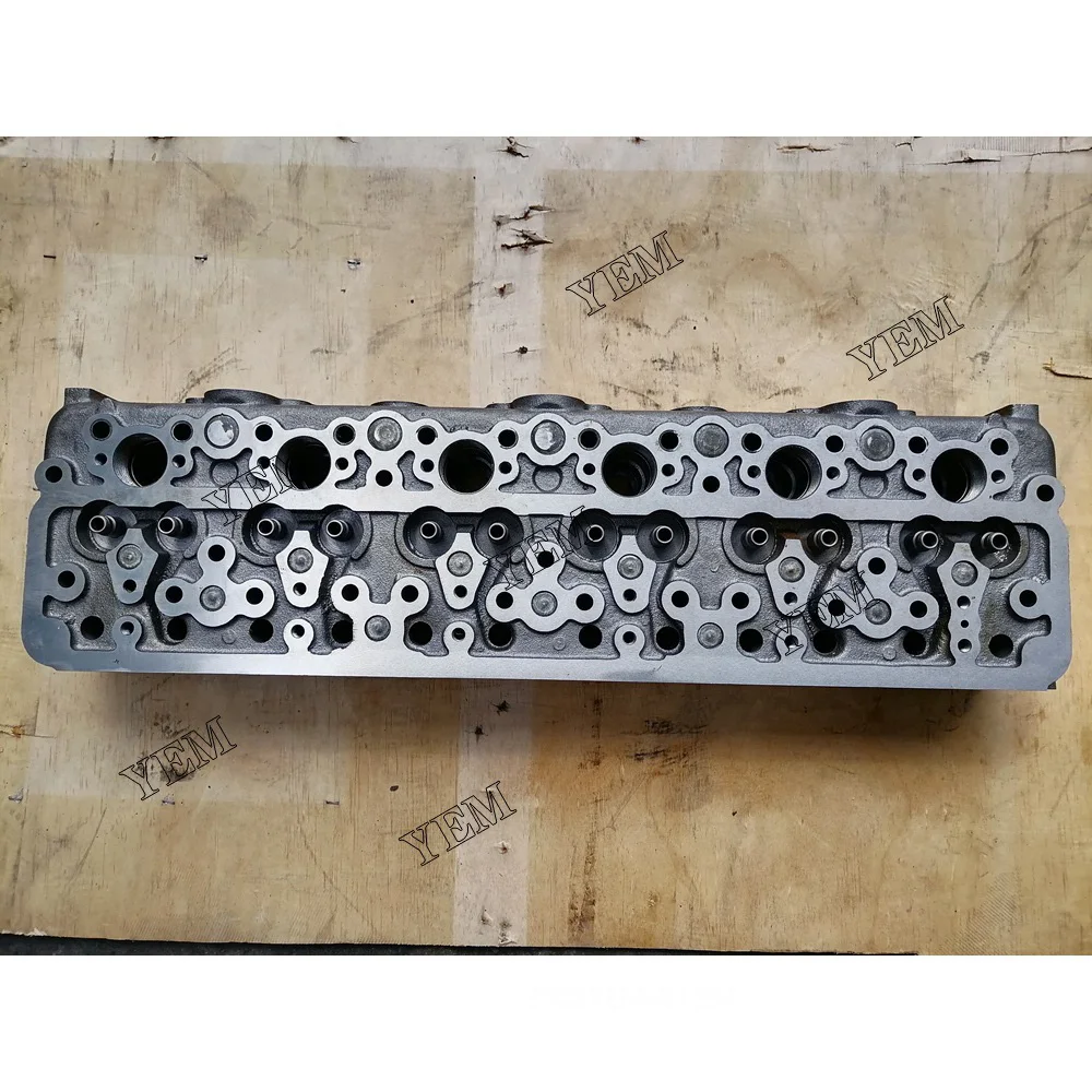 New DA640 Cylinder Head For Isuzu Engine.