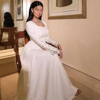 Vestido de noche elegante de cristal de manga larga con escote en forma de corazón, vestidos de noche modernos para mujer, vestidos de invitados de boda de color marfil 2025