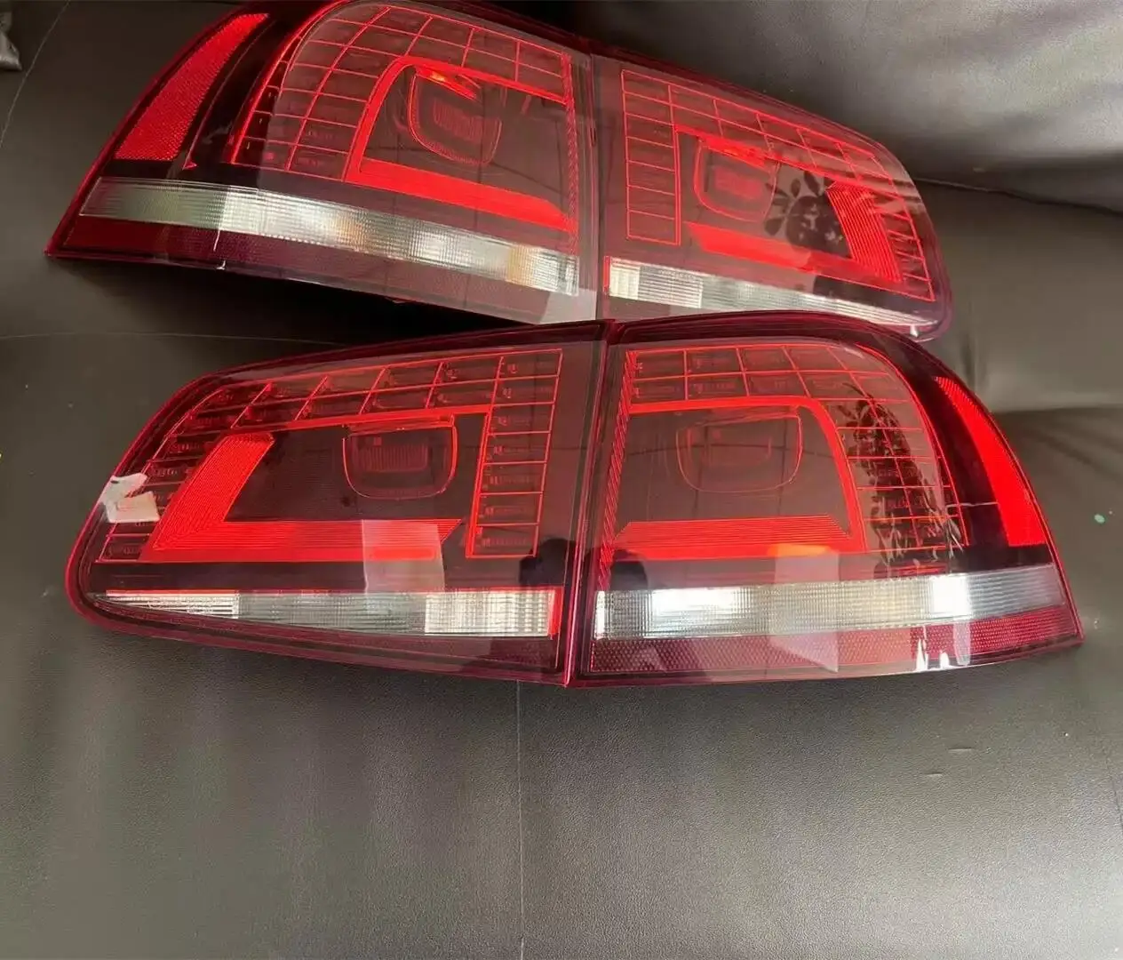 Luces traseras LED para coche, lámpara trasera para Volkswagen Touareg 2011-2017