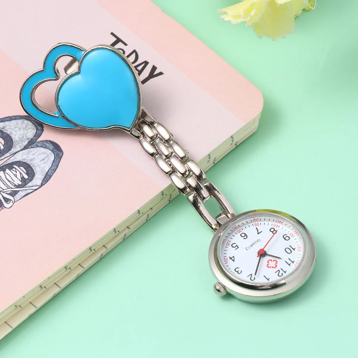 

Nurse Pocket Watch Heart Shaped Hanging Fashion Durable Lightweight Stethoscope Decorative Details Information
