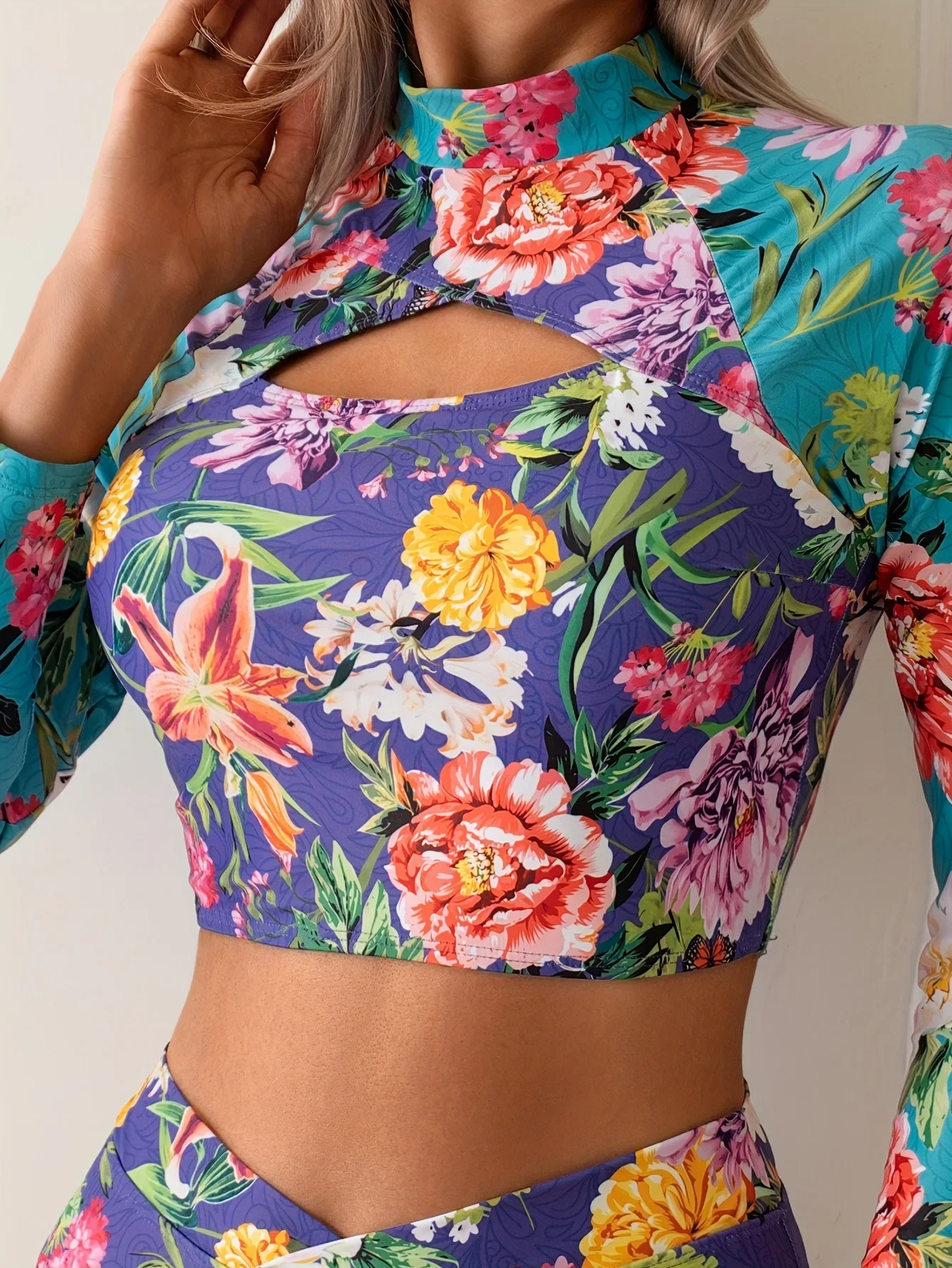 2025 レディース 水着 3 点セット 花柄 ハイウエスト ビキニ & カバーアップ トレンディな保守的な水着 中空プルオーバー