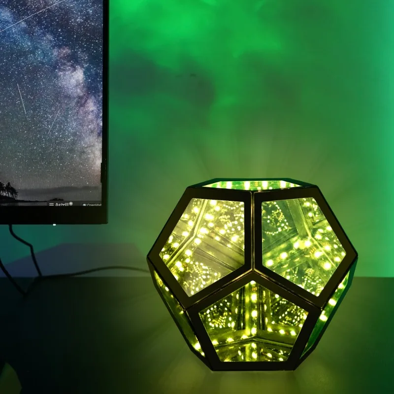 Creative Cool Unlimited Dodecahedron Night Light USB Color Body Art Lamp Home Decoration Ornament Gift Bed Lamp