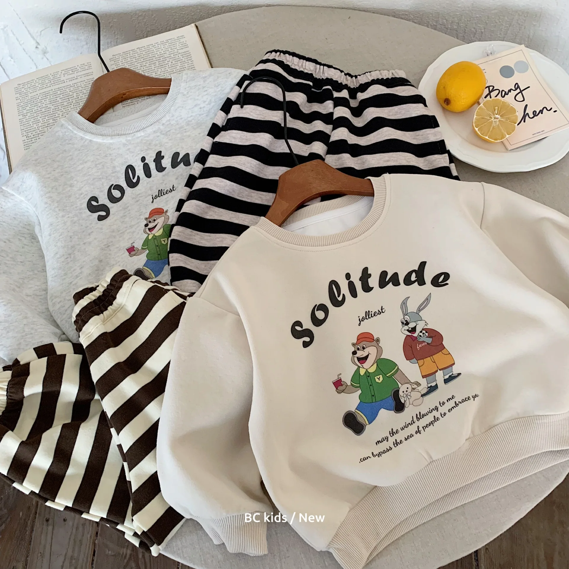 

Kids Clothes Autumn Sweatshirt Sets Casual and Cute Cartoon Printed Sweatshirt and Black and White Striped Pants Sweatshirt Sets