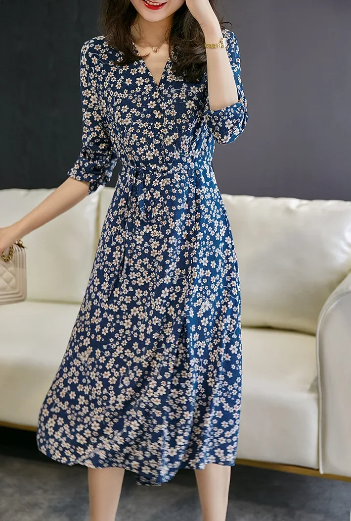 Printed Clear Pear Flower French Style Slimming Mulberry Silk Tea Break Dress Women V-neck Summer Tea Break Dress Blue Floral