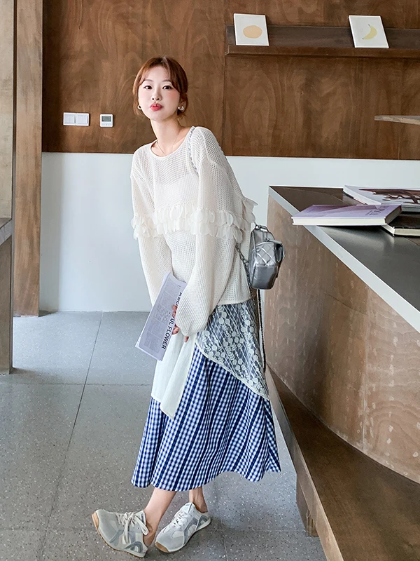 

Женский комплект из вязаного топа в клетку с вырезами и юбки миди с высокой талией, повседневный осенне-весенний комплект из двух предметов