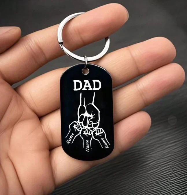 Dad Keychains Personalized Fist Keychains for Father Custom Family Name Keychains for Men Gifts for Daddy