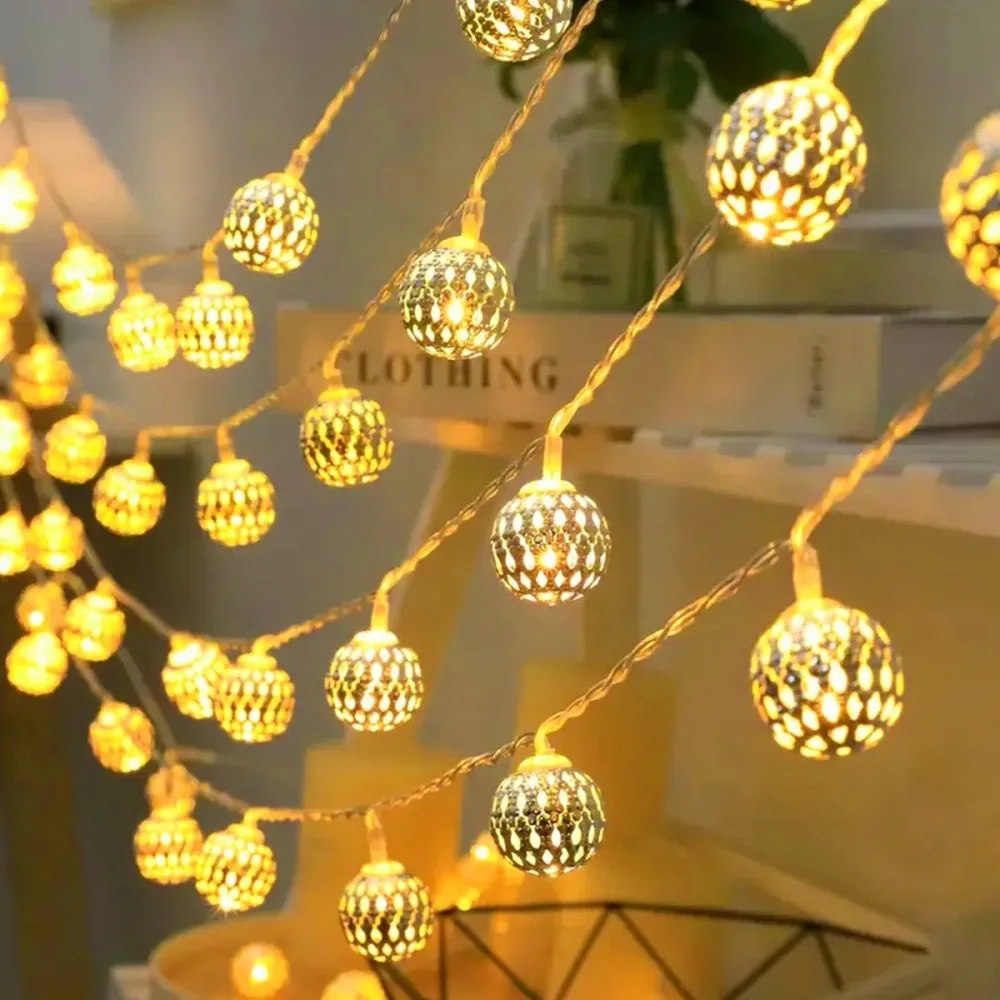 

1PC 10/20LED Moroccan Ball LED String Lights, Battery Powered Gold Hollow Out Fairy Lights for Bedroom Wedding Party Boho Decor