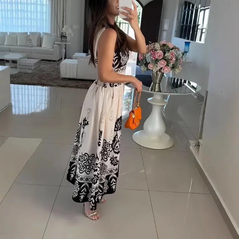 Abito estivo da donna con stampa bohémien Abito elegante da celebrità con scollo all'americana scava fuori il maxi abito da sera Boho per le vacanze di festival slim