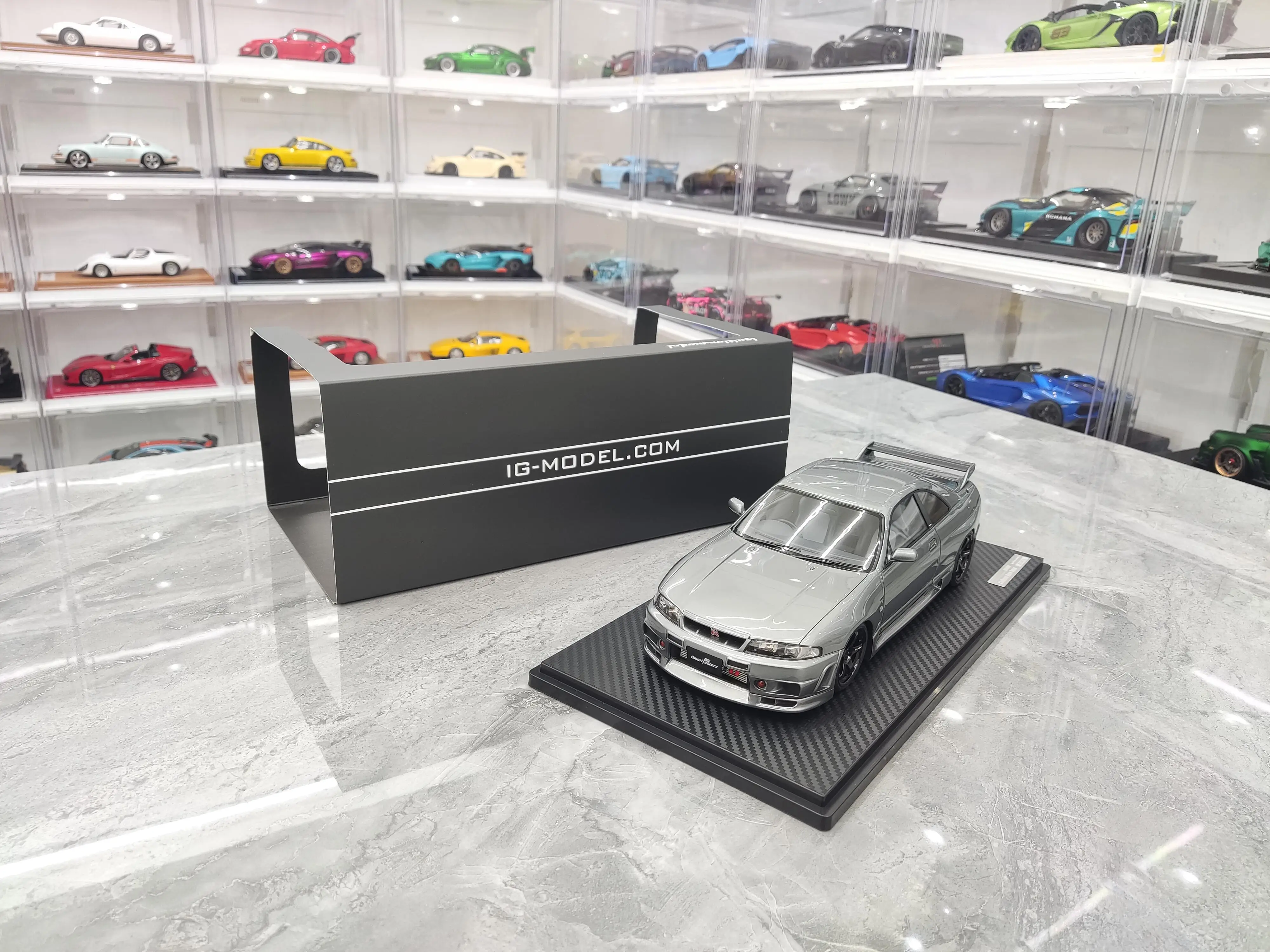 IG 1:18 For GTR R33 Skyline BCN CRS Nismo Gray JDM Simulation Limited Edition Resin Metal Static Car Model Toy Gift