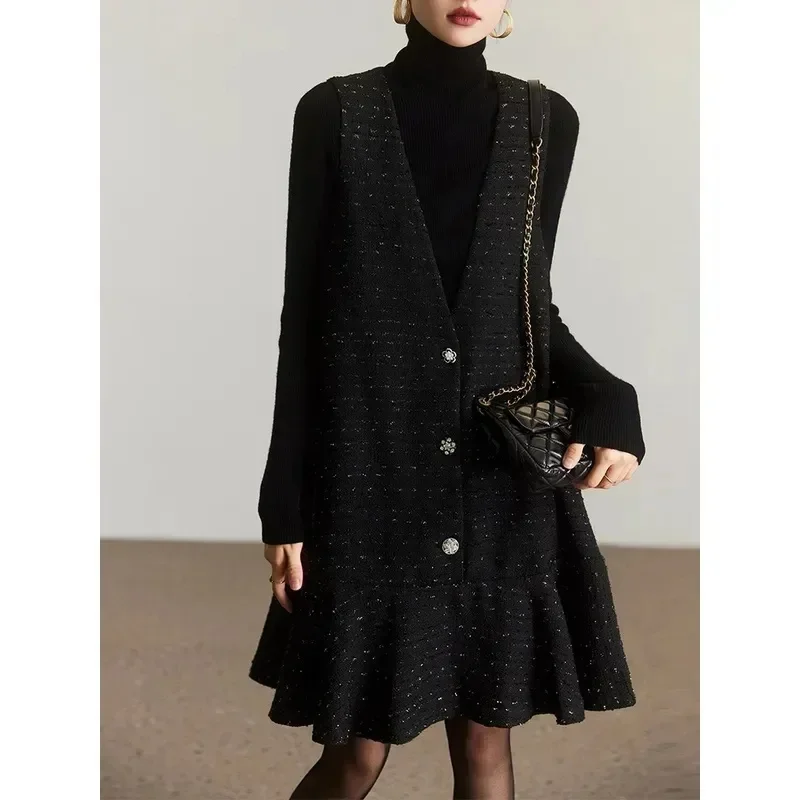 

Unique Fragrant V-neck Vest Skirt Black Kam Shoulder Vest Skirt Loose Ruffle Edge A-line Dress Solid Color XQ114