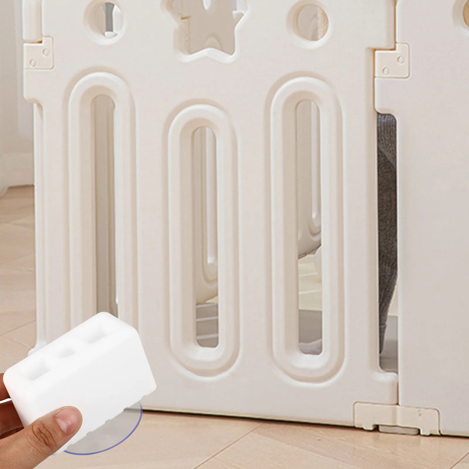 

Toddler Fence Non-Slip Suction Cup Easy Install Playpen Connector Baby Playpen Non-Slip Mounting Base Universal Crib Connector