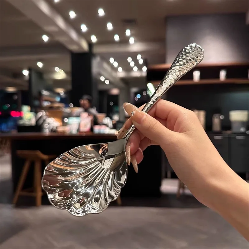 Shell Shape Stainless Steel Spoon With Long Handle Restaurant Dessert Spoon Ice Cream Scoops Kitchen Accessories Tiny Spoon