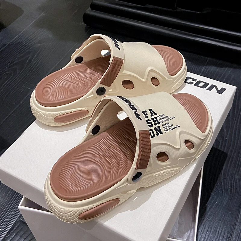 

Men's and Women's Shoes New Summer Dual-Use Flip-Flops Large Size Non-Slip Beach Shoes