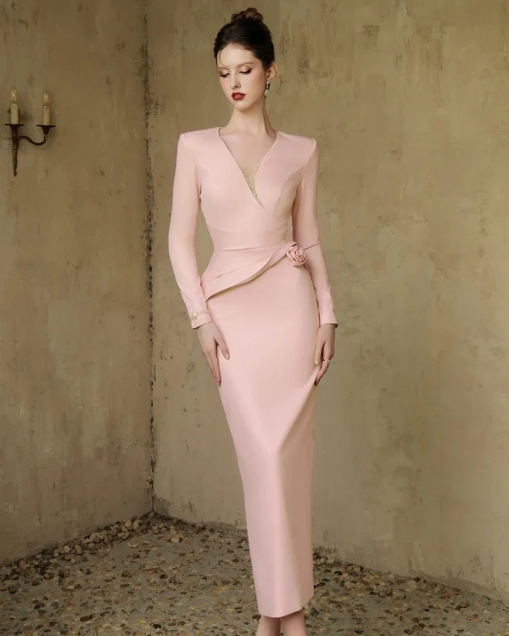 

Customized Modern Style Elegant Jersey Handmade Flower Pleat Column V-neck Ankle Length Dresses Bespoke Occasion Dresses Classic