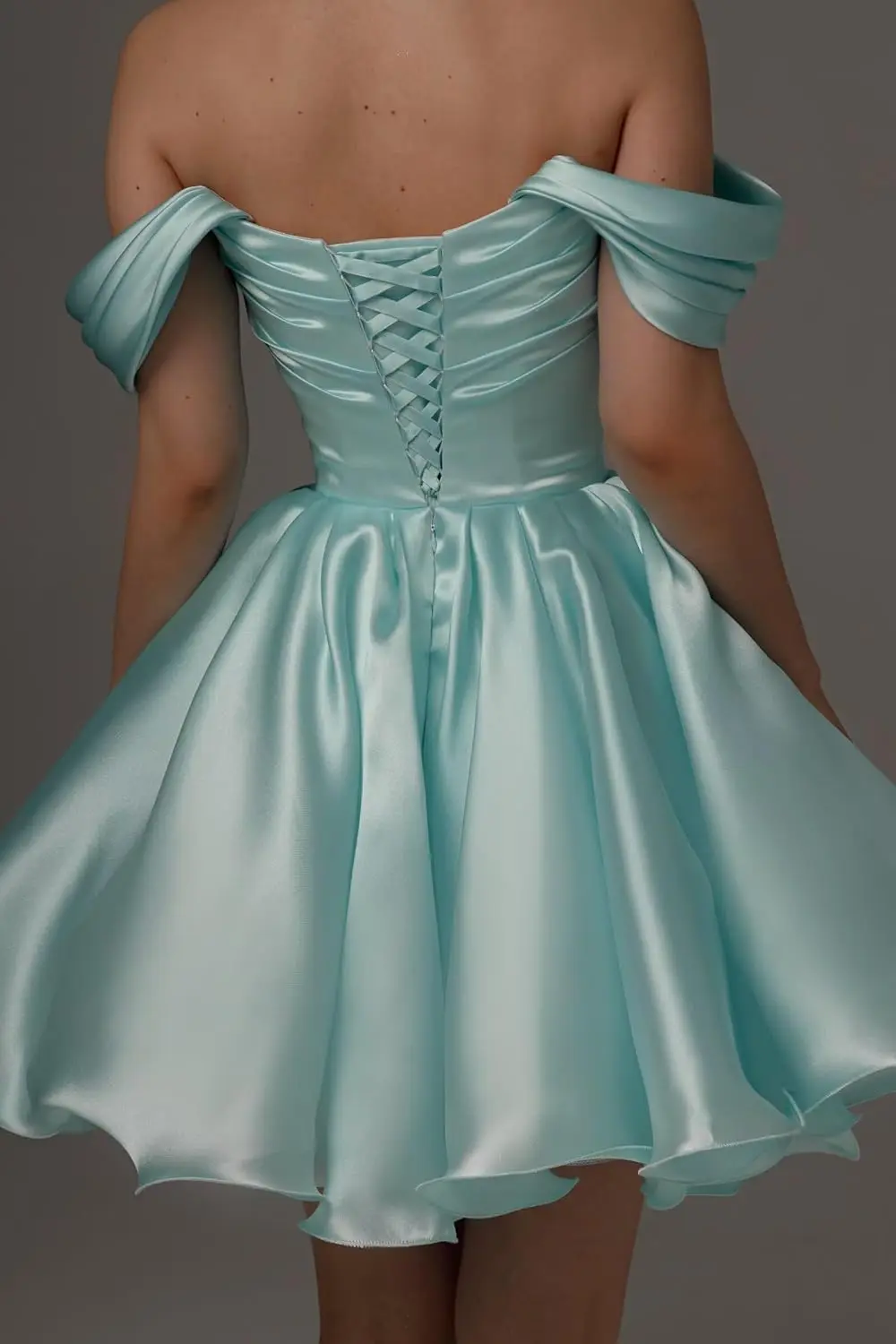 Women’s Off Shoulder Satin Homecoming Dresses A Line Short Pleated Strapless Prom Dresses  Evening Dresses Graduation Dress