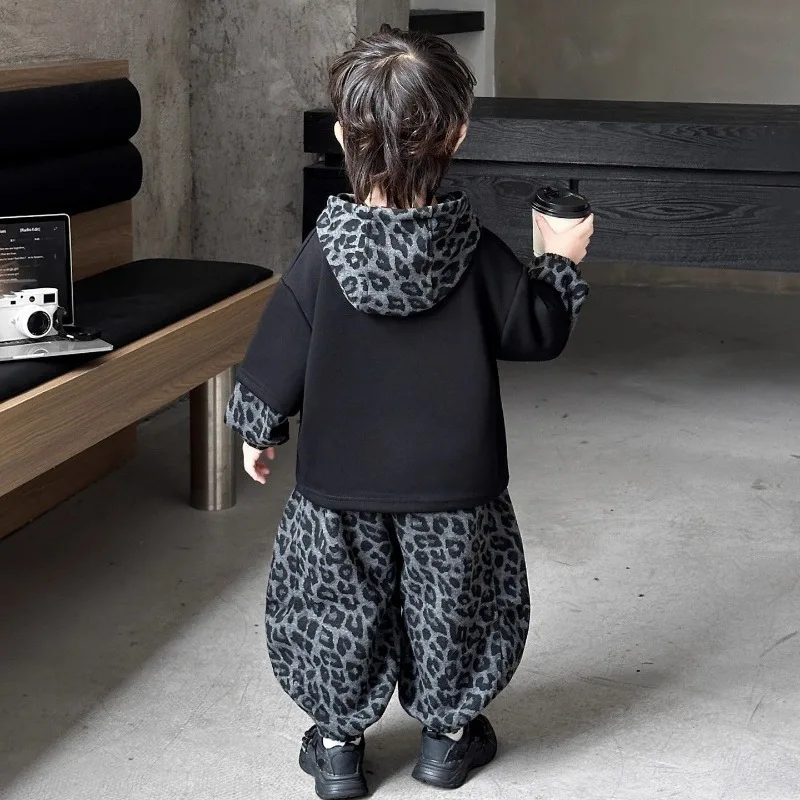 Boys' Autumn Suit Korean Version Suit Children's Hooded Sweater Trousers Two-piece Set  New Handsome Leopard Print Sportswear