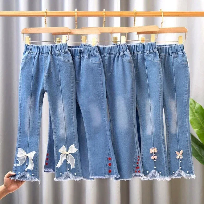 Nuovi pantaloni in denim per ragazze Primavera Autunno Moda per ragazze Jeans stampati Pantaloni a zampa d\'elefante Pantaloni elastici casual per