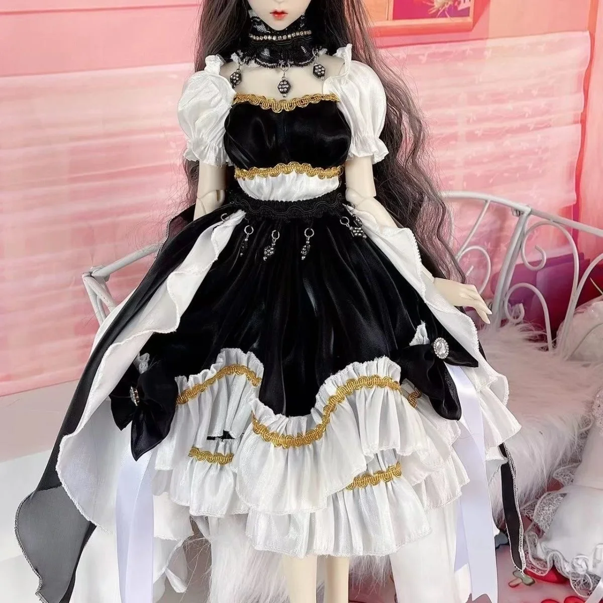 

Beautiful And Generous BJD Doll Clothes, 1/6 1/4 1/3 Homemade Dress, Black And White Mixd Petticoats