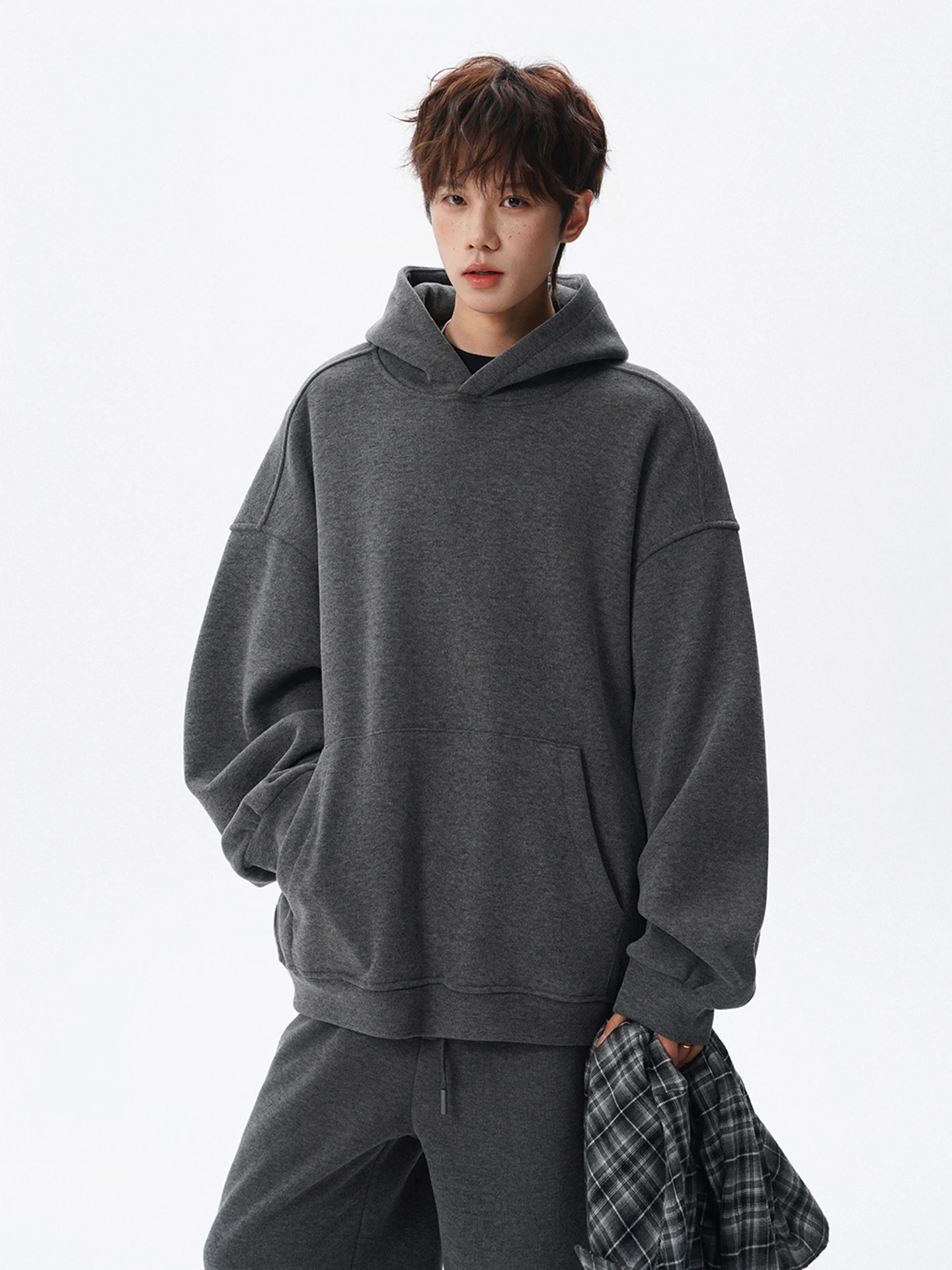 

Men's Casual Sportswear Set with Hoodie Spring New Loose Fit Polyester Fiber Long Sve Long Pants Teenage Boys Faion