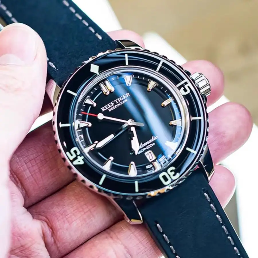 Reef Tiger Men Automatic Watch 44MM Mechanical Wristwatch Diver 20Bar Waterproof Sapphire Mirror NE20