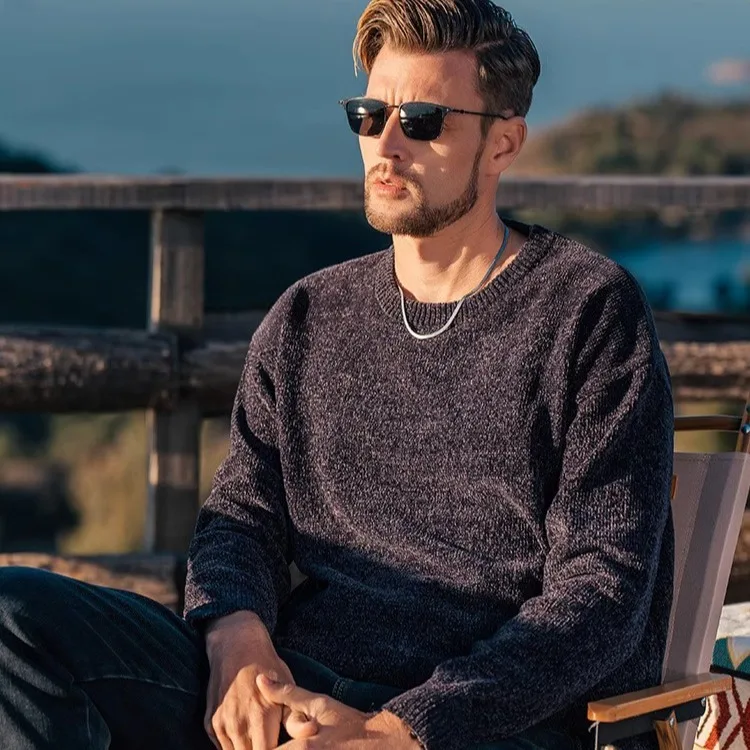 

Casual Chenille Round Neck Sweater for Men Warm Skin-friendly Knitwear Autumn Winter Basic Solid Color Soft Sweater