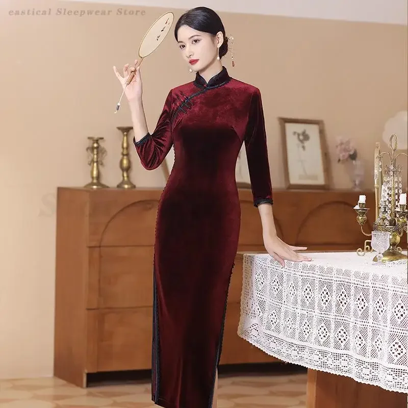 

Fashion Slimming Velvet Dress 2025 Autumn Winter New Cheongsam Plus Size 5XL Banquet Wedding Women's Gown Vintage Chinese Qipao