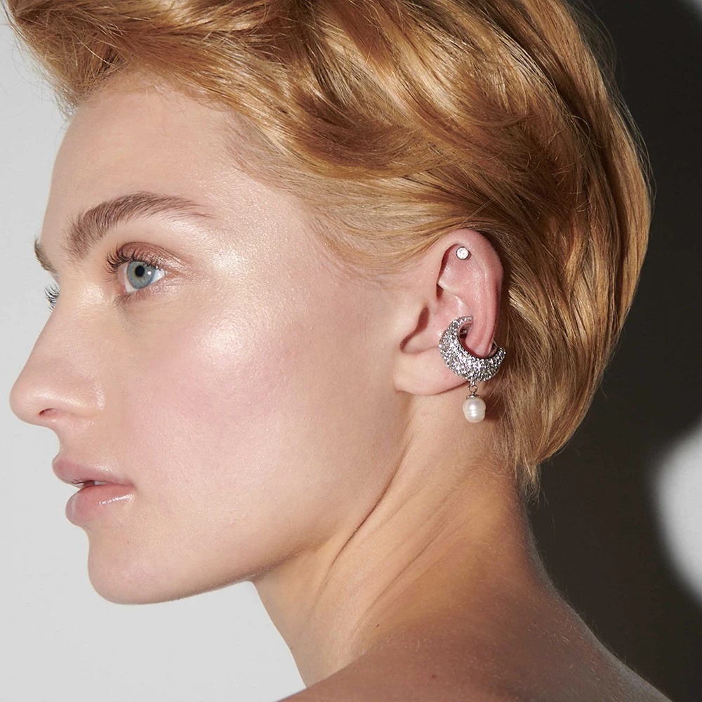 Stainless Steel Shining Double C Shape Ear Cuffs with Full CZ Zircon Unusual Imitation Pearl Pendant Clip Earrings Punk Jewelry