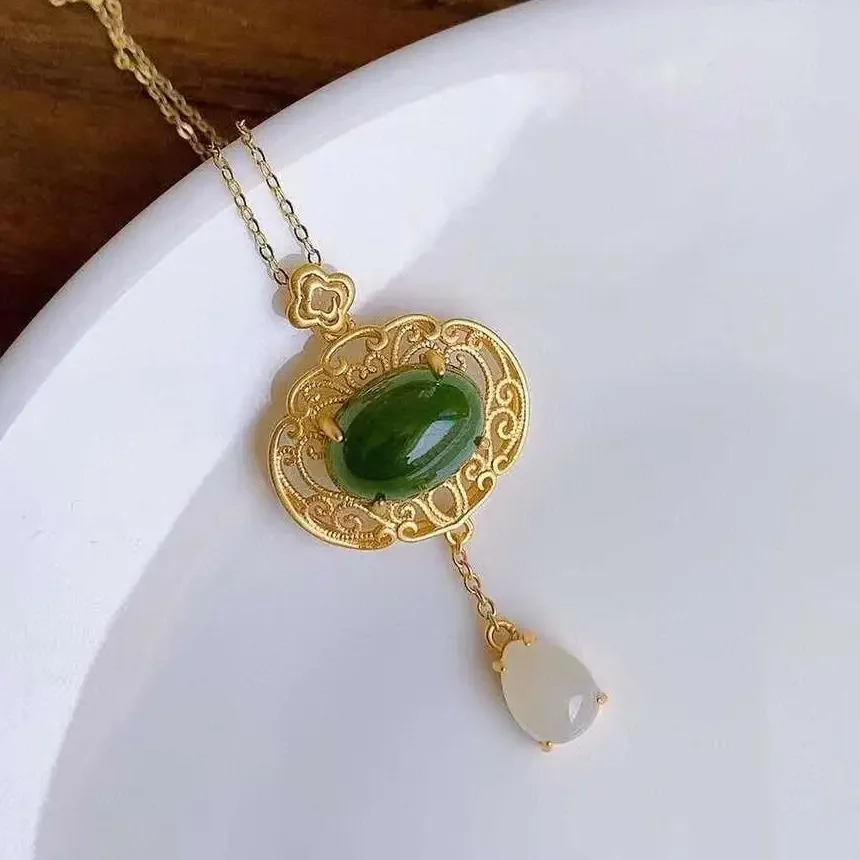 

Designer Original New in Natural Hetian Jade Necklace Retro Exquisite Pendant Elegant Charm Lady Silver clavicle chain Jewelry