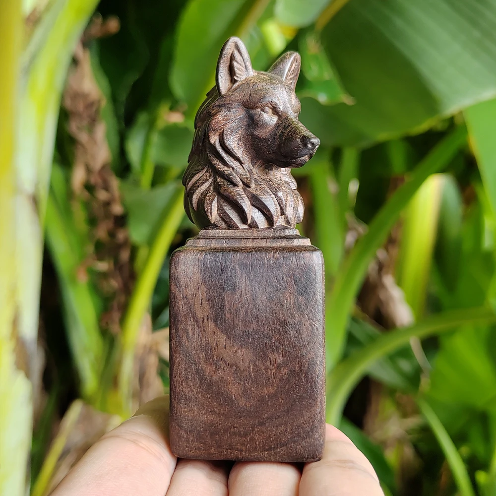 Hand-Carved Wolf Head Wood Sculpture, Wild Style, Animal Theme, Suitable for Halloween Decorations, Office Decor, Holiday Decorations, Men's Gifts, Home Decor, Centerpiece Decoration, Christmas Gifts