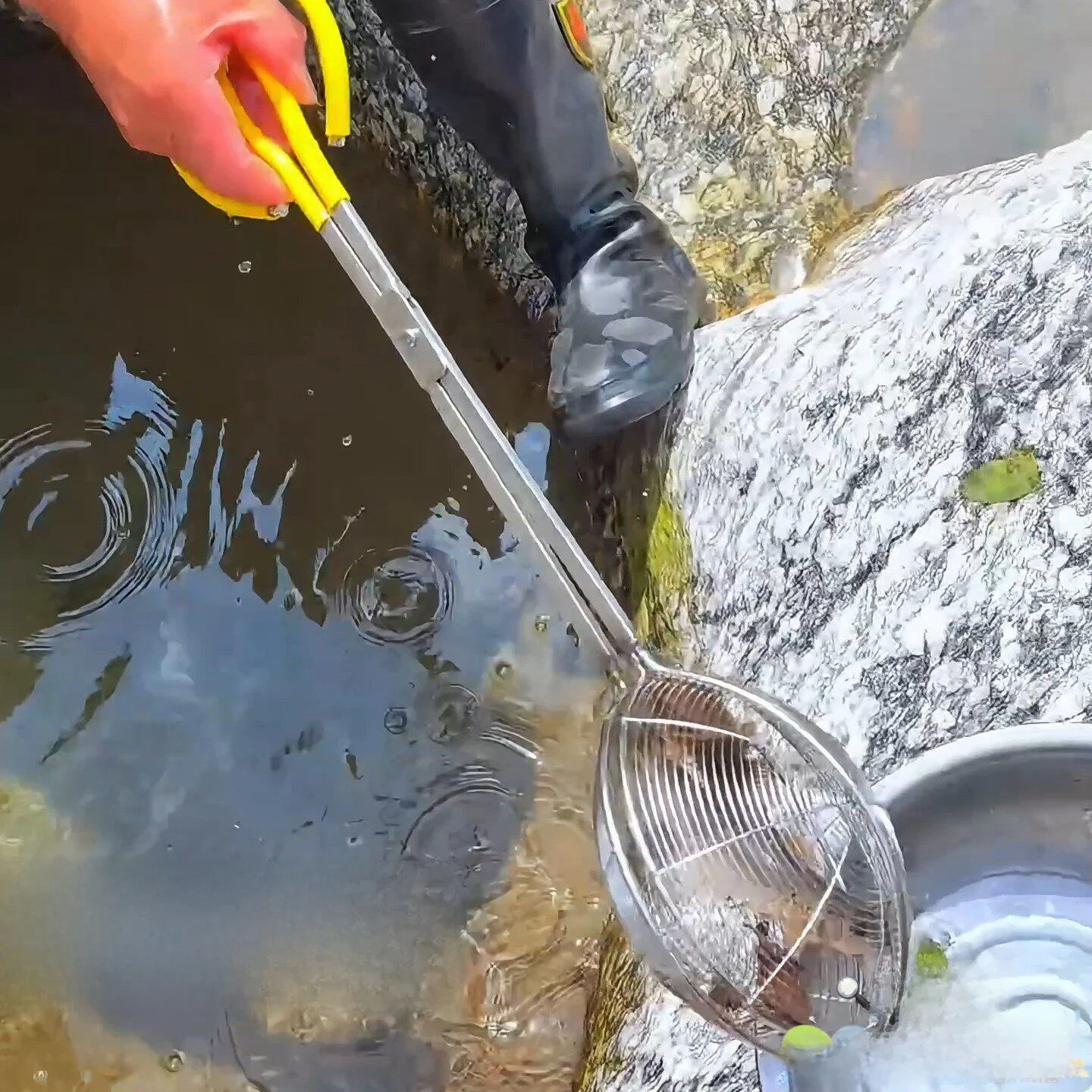 piege-de-peche-multifonctionnel-en-acier-inoxydable-equipement-de-peche-en-riviere-et-sur-la-plage-antiderapant-durable-utilisation-en-exterieur-filet-a-poissons-cage-a-crevettes