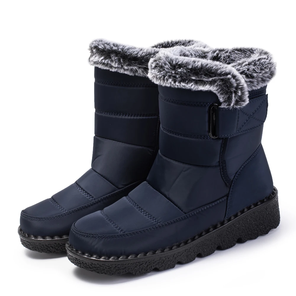 Botas de neve de sola grossa para senhoras, sapatos de algodão quente, luxuoso ao ar livre, casual e versátil, sapatos pretos de caminhada, tamanhos grandes 35-44