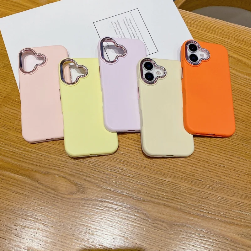 

Sparkling Diamond Imitation Liquid is suitable foriphone17promaxiphone14Phone case15New16proFemale13Couple17pmPhone case
