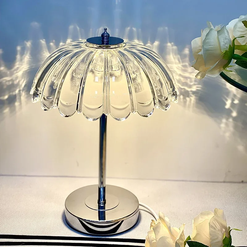 

Ins Internet Celebrity Crystal Decorative Desk Lamp Retro Bedroom Bedside Ornament Small Night Light High-end Atmosphere Light