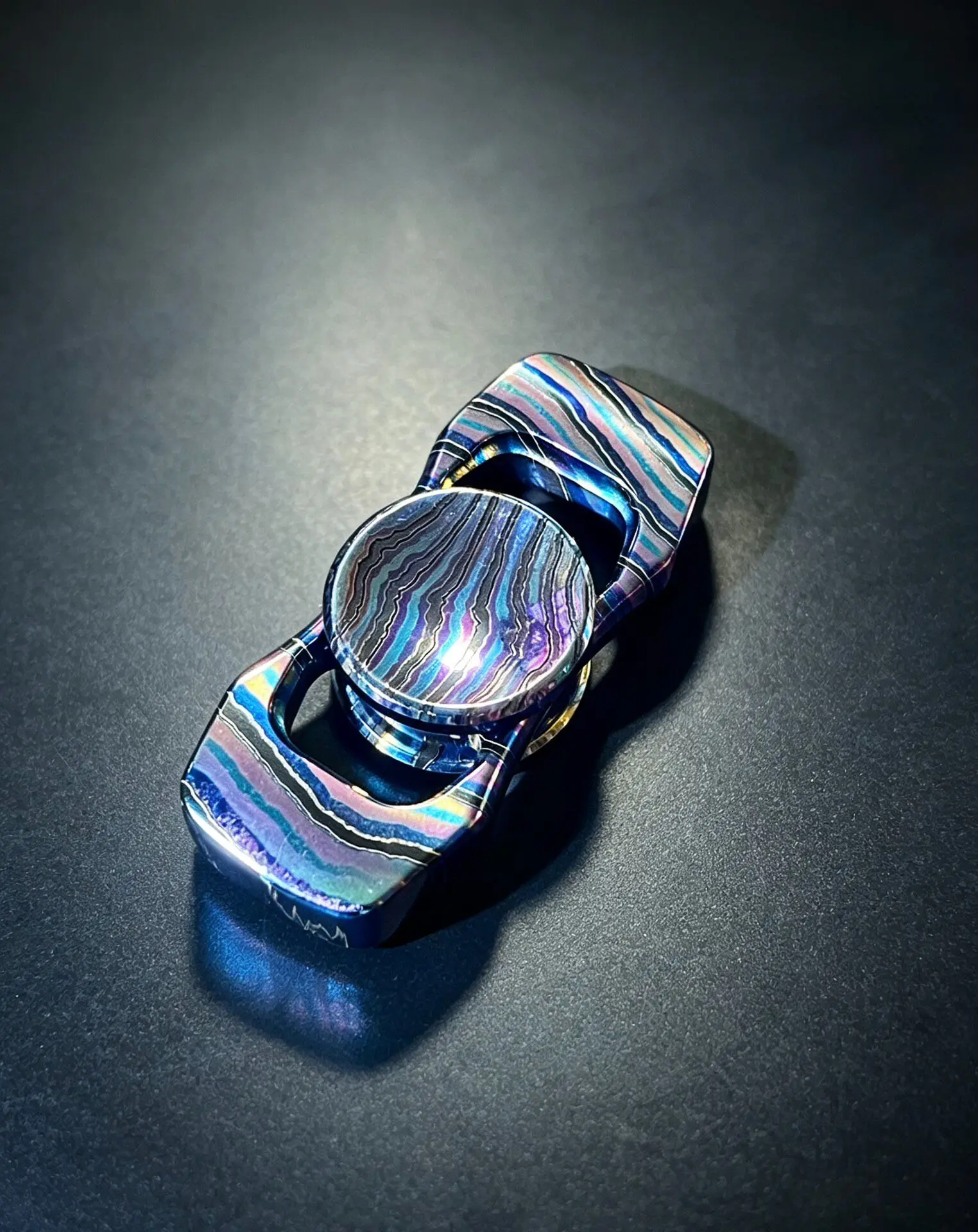 Used EDC Titanium Horse Spirit Wing Fingertip Gyro Feel Gyro Edc Metal Decompression Toy Tide Play Black Technology Appearance