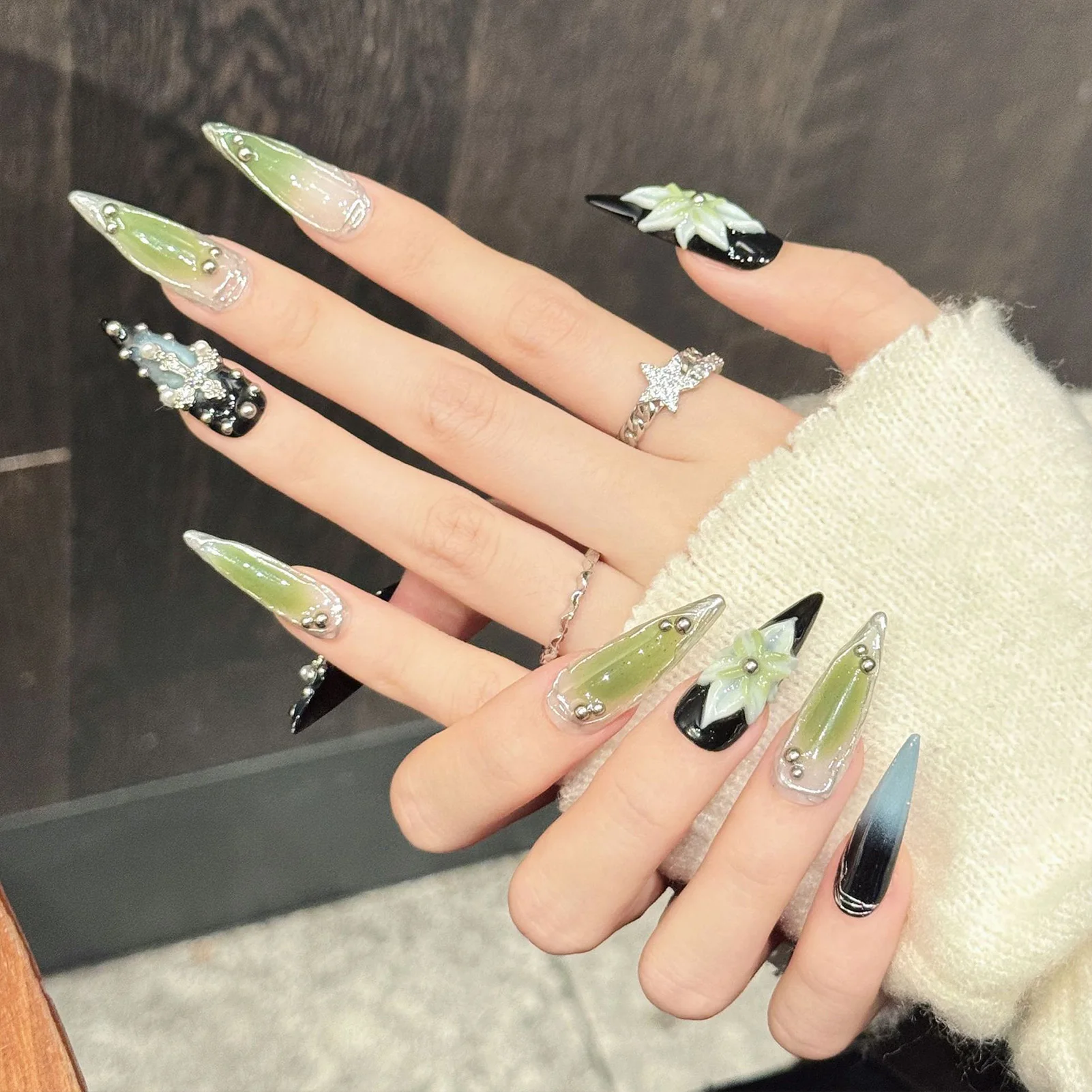 10Pcs Gothic Punk Black Green Fake Nails with 3D Hand-carving Petals Design Long Almond Fake Nails Sweet Cool Press on Nails