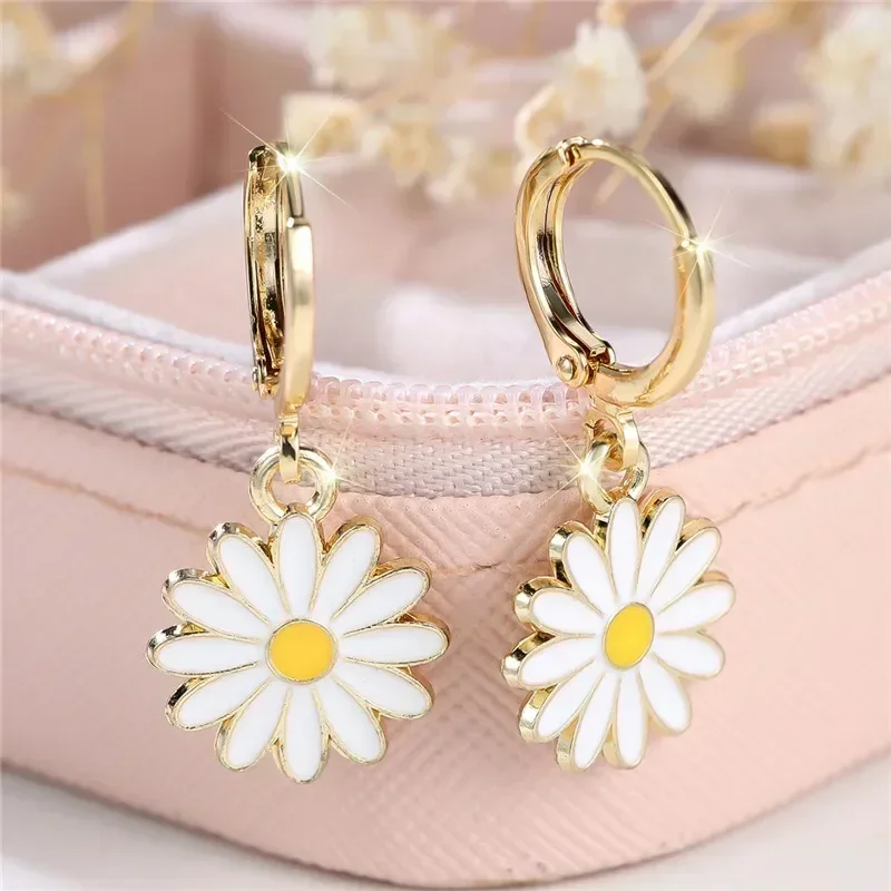 Delicacy Gold Color Daisy Sunflower Hoop Earring 귀걸이 Endless Hoops Dangle Simple Everyday Holiday Gift Bridesmaid Women Jewelry