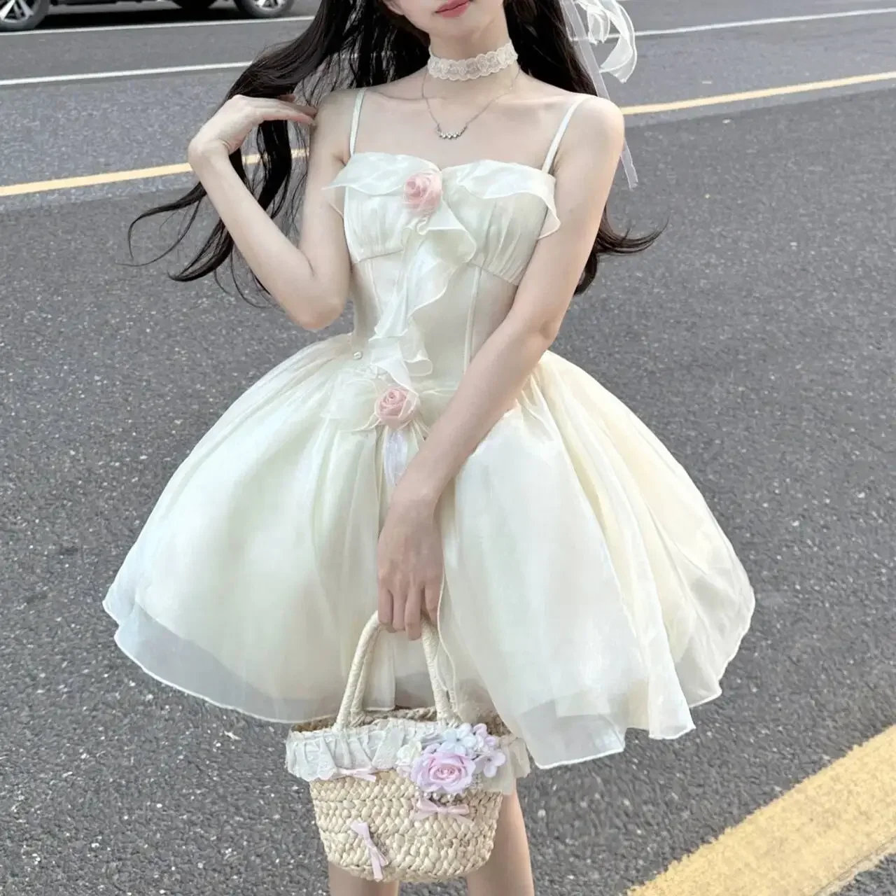 

Новое летнее платье в корейском стиле, белое лунное свечение, первое любовное ощущение, уникальное элегантное облегающее талию платье с ремешком для похудения, мини-лыжное платье