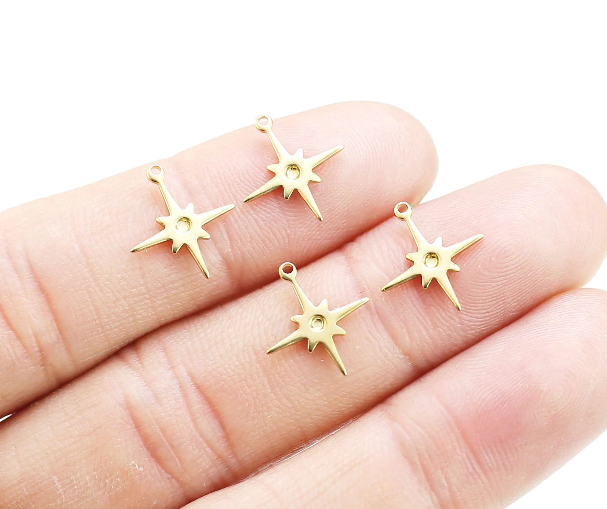 50pcs breloques de boucle d'oreille North Star, petite breloque étoile, charme céleste en laiton brut, résultats de boucles d'oreilles, 13.5x12mm, fabrication de bijoux-R1151