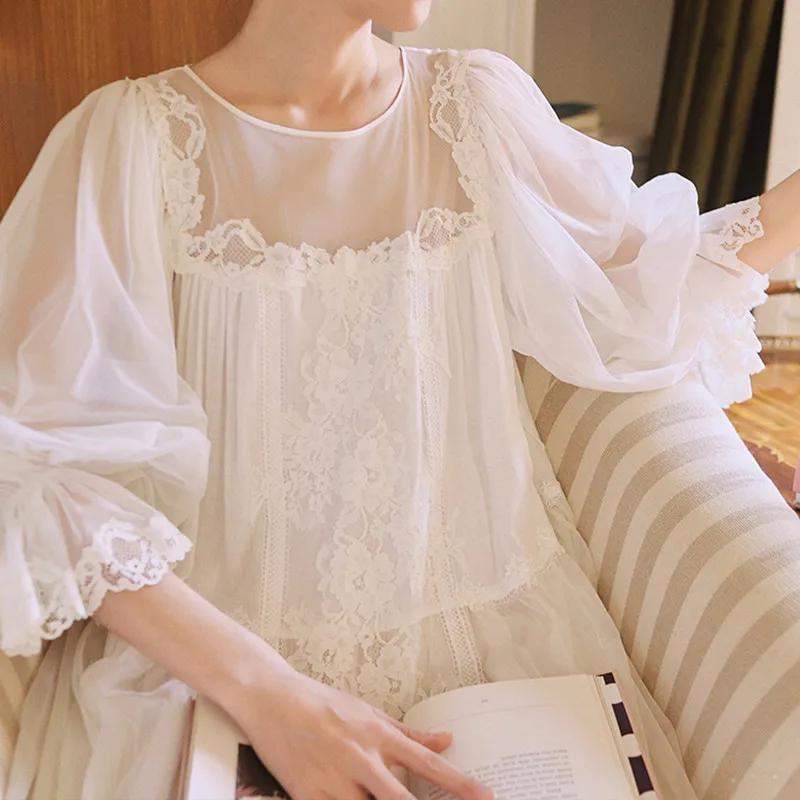 Princess White Vintage Long Nightgowns Gauze Round Neck Puff Long Sleeves Cotton Nightie Loose Design Embroidery Nightdress  New