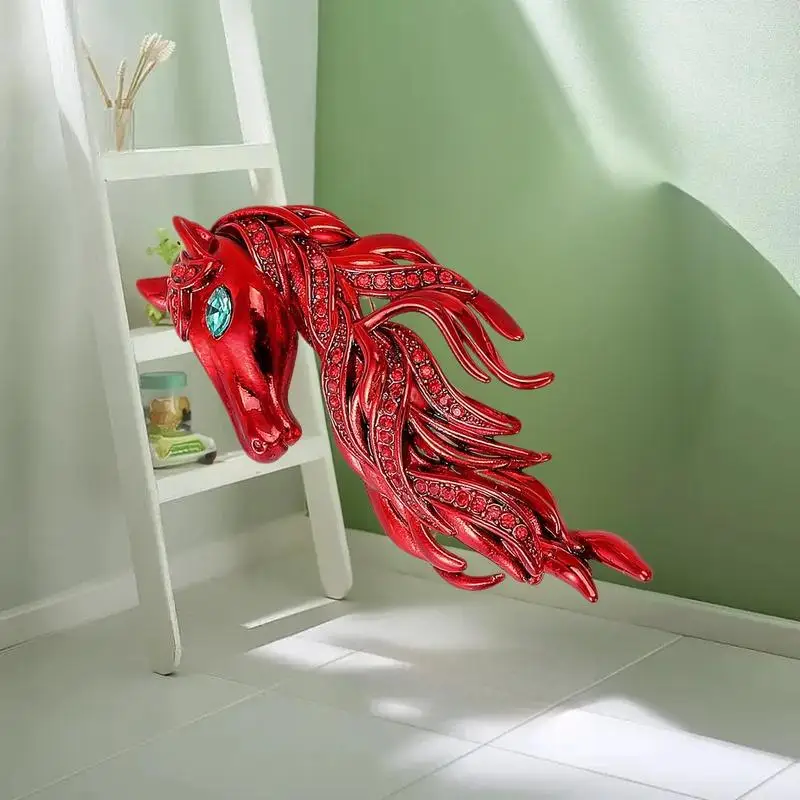 دبابيس رأس الحصان من حجر الراين قابلة للتكيف للنساء، تضيف التألق إلى أي ملابس غير رسمية أو فستان الحفلات