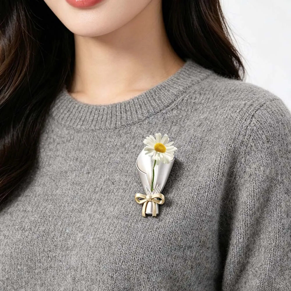 Exquisite Vintage Flower Insertable Brooch French Style Elegant Bouquet Brooch DIY Luxury Silver Glossy Pin Men