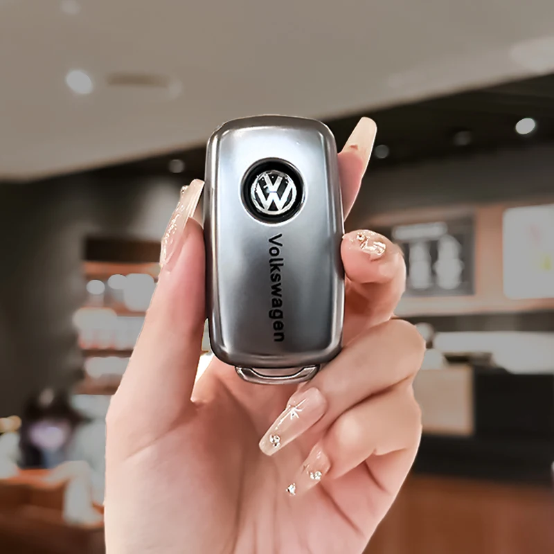 Car Key Case Cover Key Holder with Keychain for VW Volkswagen Jetta Beetle Tiguan Soft TPU Full Covers Protector Golf Passat GTI